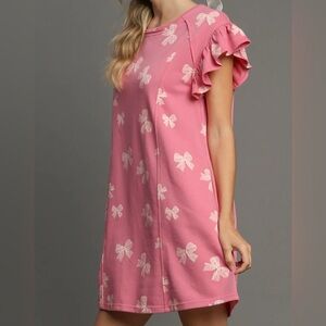 Umgee Ribbon & Bows Pink‎ Bow Printed Ruffle Sleeve Dress Size Medium